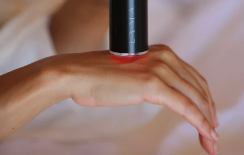 مزایا و معایب لیزرهای خانگی و کلینیکی